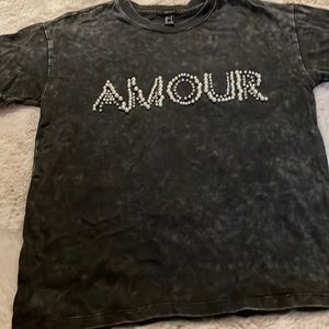Forever 21 Amour tee